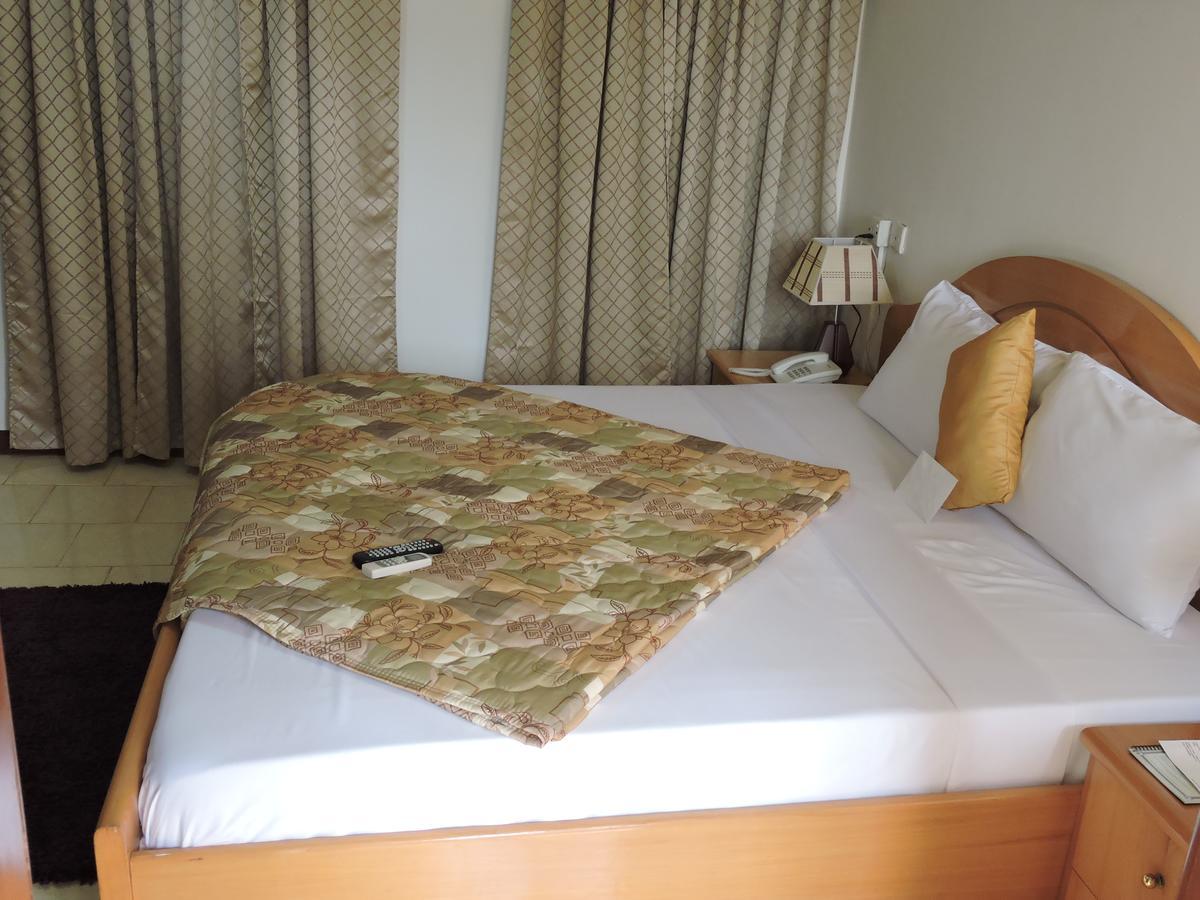 Allseasons Hotel Pantang Habitación foto